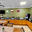 Quality Inn Fayetteville Near Historic Downtown Square