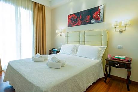 Junior Suite with Balcony