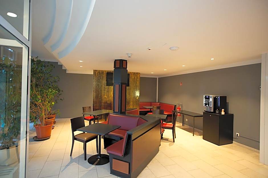 MAGNET Boardinghouse