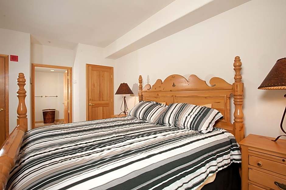 Gateway Mountain Lodge by Keystone Resort