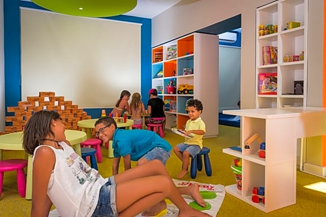 Emotions by Hodelpa - Juan Dolio