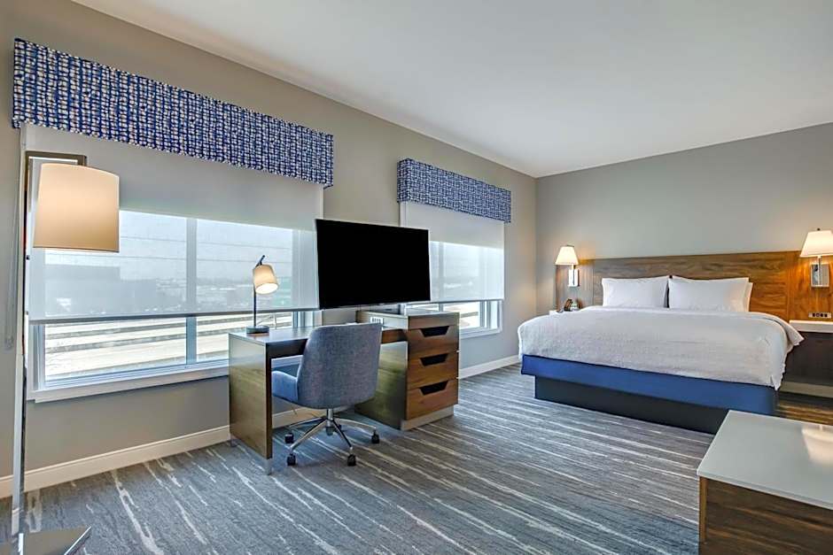 Hampton Inn & Suites by Hilton Louisville East Oxmoor