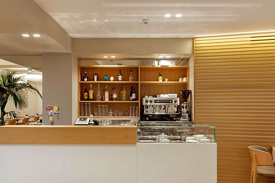 Albatros Beach Hotel