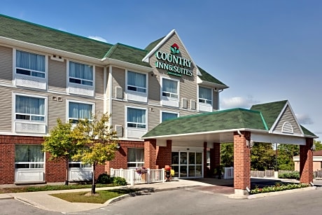 Country Inn & Suites by Radisson, London South, ON