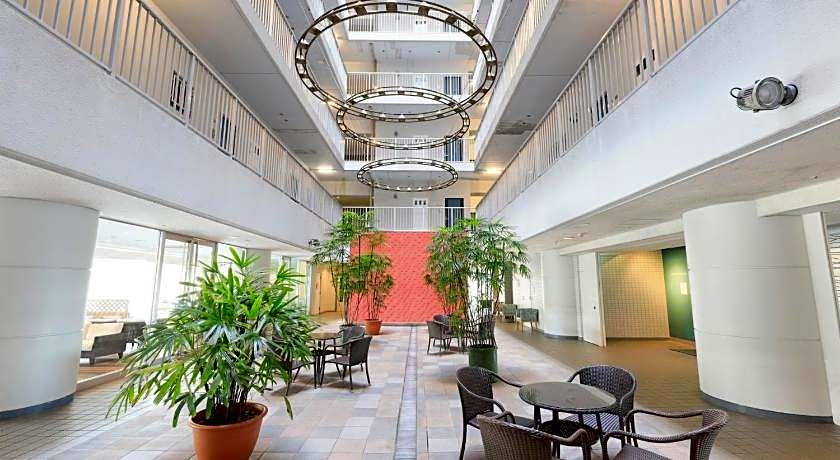 Katsuura Hilltop Hotel & Residence