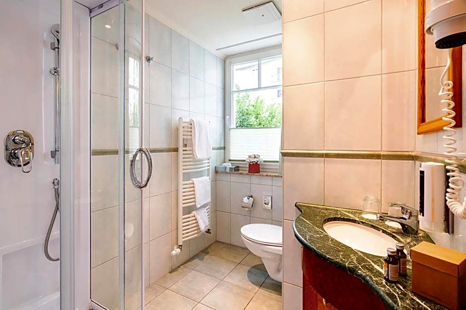 SEETELHOTEL Ostseehotel das Entdeckerhotel an der Ostsee und der perfekte Startpunkt für Ihre Inselabenteuer