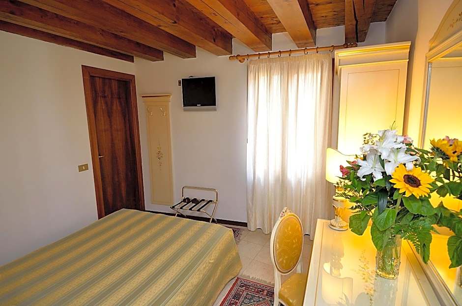 Hotel Orion