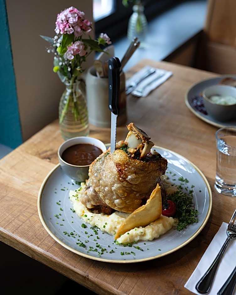 Wirtshaus & Hotel Landsknecht