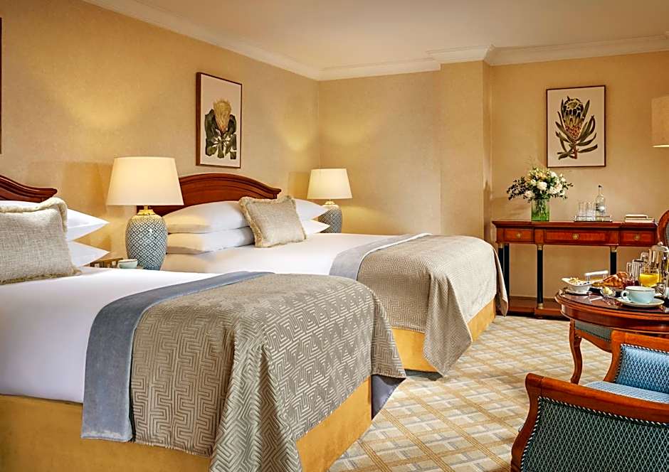 Killarney Plaza Hotel & Spa