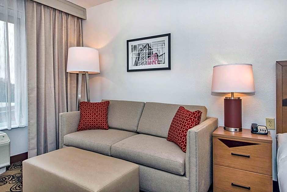 DoubleTree By Hilton Raleigh Cary