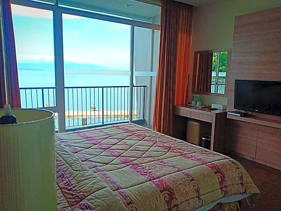 Tiara Bunga Hotel & Villa