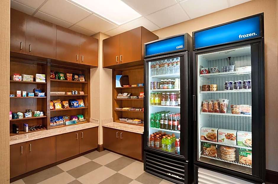 Hampton Inn By Hilton Magnolia