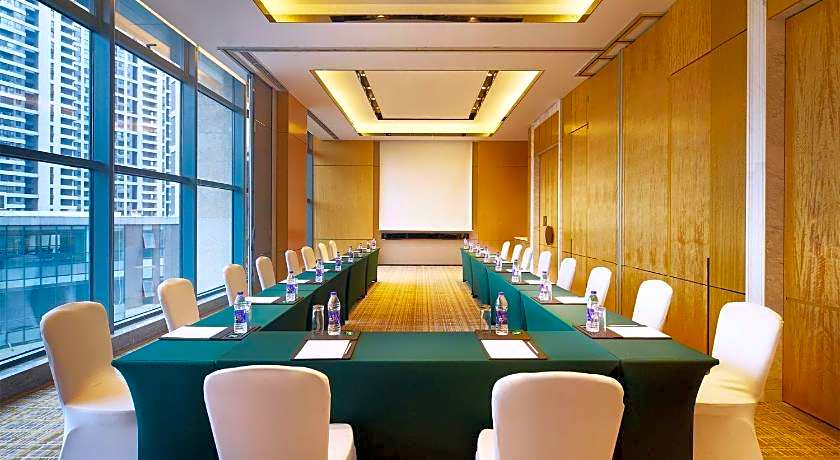 DoubleTree by Hilton Ningbo Beilun China