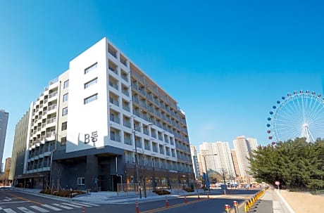 Sokcho Chonpines Beach Hotel