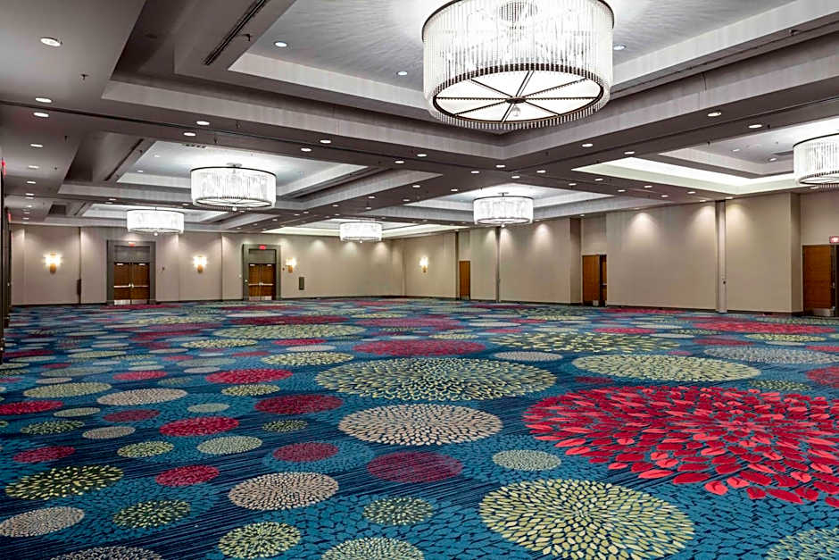 DoubleTree By Hilton Kansas City Overland Park