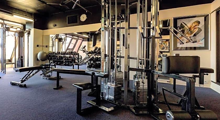 Stamford Grand Adelaide