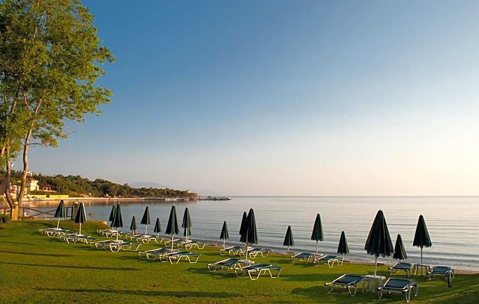 Zarkadis Beach Apartments