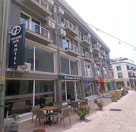 Grand Faik Hotel