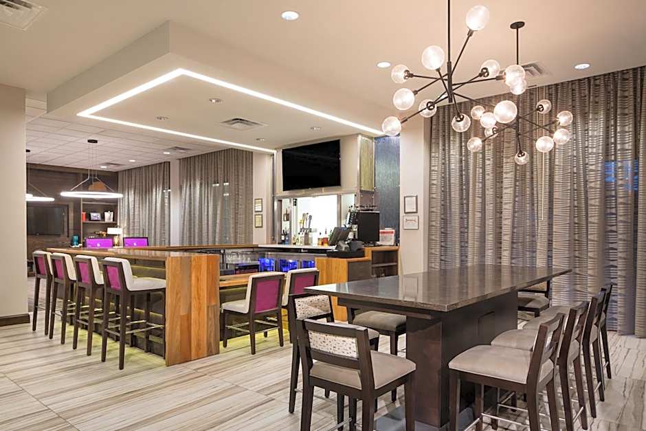 Crowne Plaza Memphis Downtown By IHG