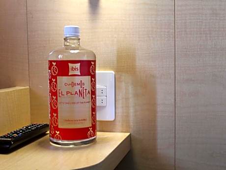 Standard Room with one double bed