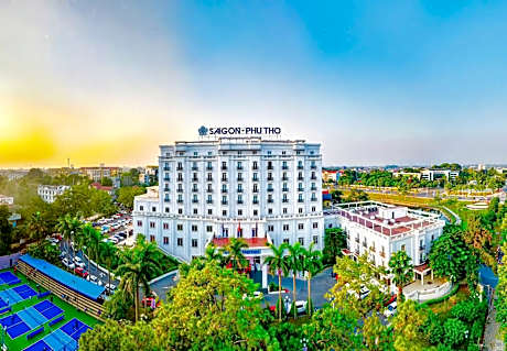 Sai Gon Phu Tho Hotel