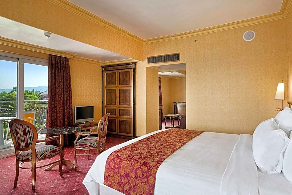 Delta Hotels by Marriott Giardini Naxos