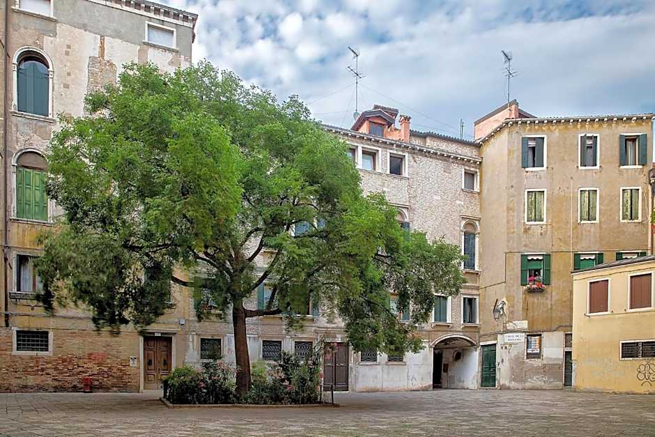 Hotel Mezzo Pozzo