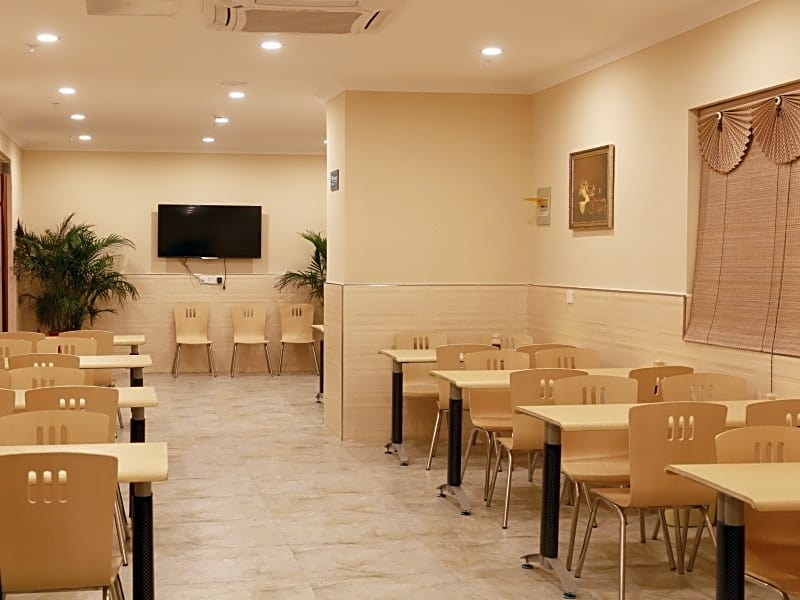 GreenTree Inn Jiangsu Suqian Yiwu Business Center Fukang Avenue Express Hotel