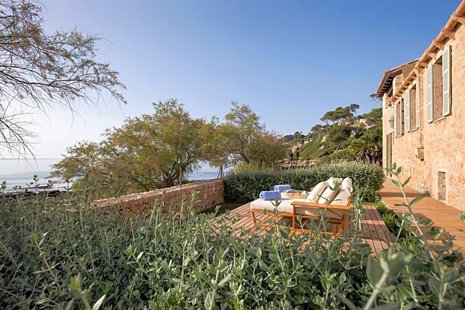 Can Simoneta - Adults Only