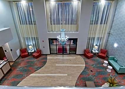 Hampton Inn & Suites Pensacola/I-10 Pine Forest Road