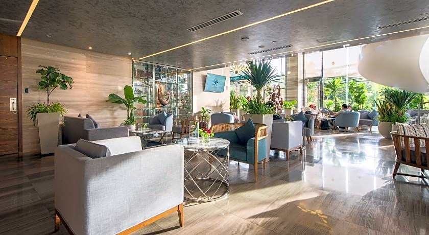 Queen Ann Nha Trang Hotel