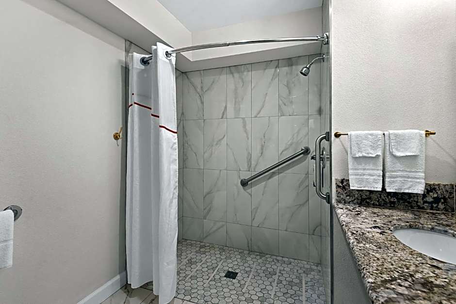 Red Roof Inn Carson - Wilmington, CA