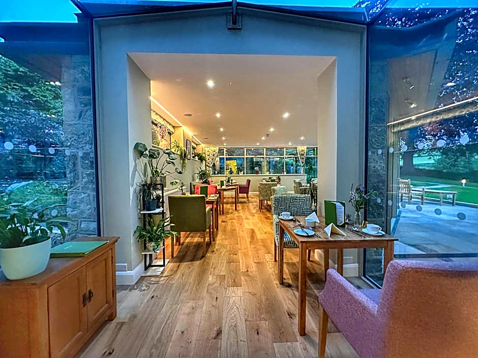 Pen-Y-Dyffryn Country Hotel