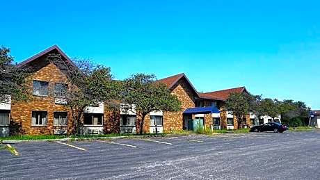 Magnuson Hotel Dixon