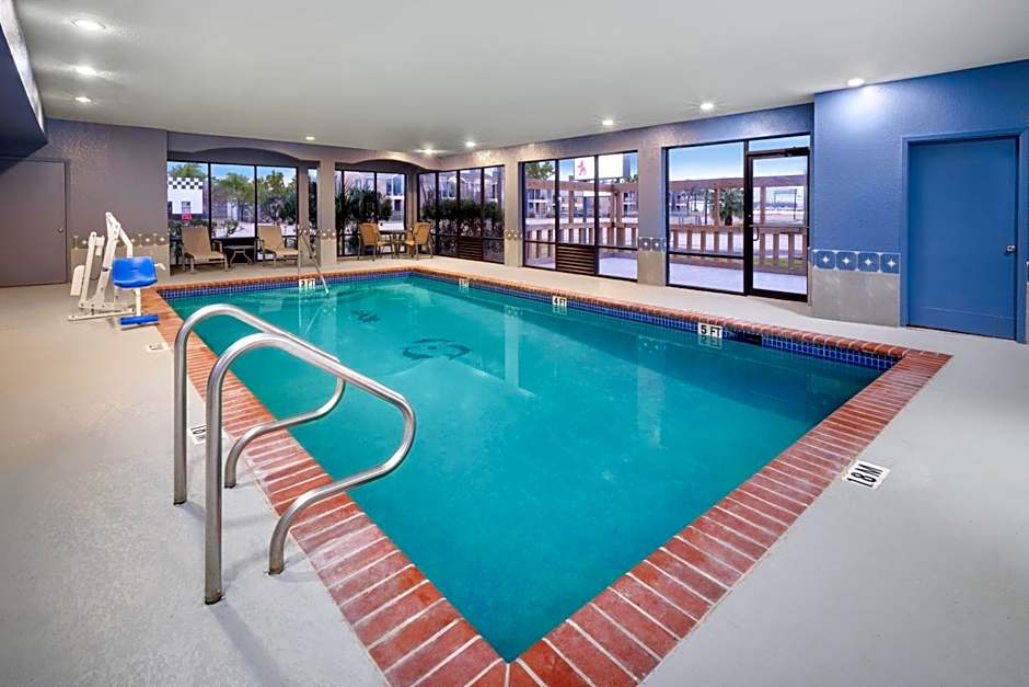 Melrose @ Seabrook, BW Signature Collection