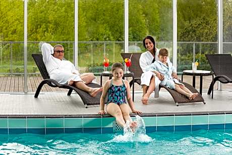 Strand Spa & Conference Hotel