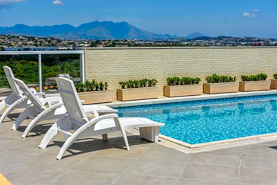 Mont Blanc Suites Duque de Caxias