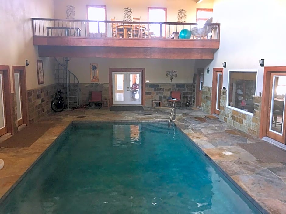 The Perry Riverhouse
