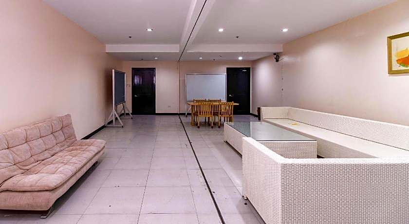 Main Hotel and Suites Cebu