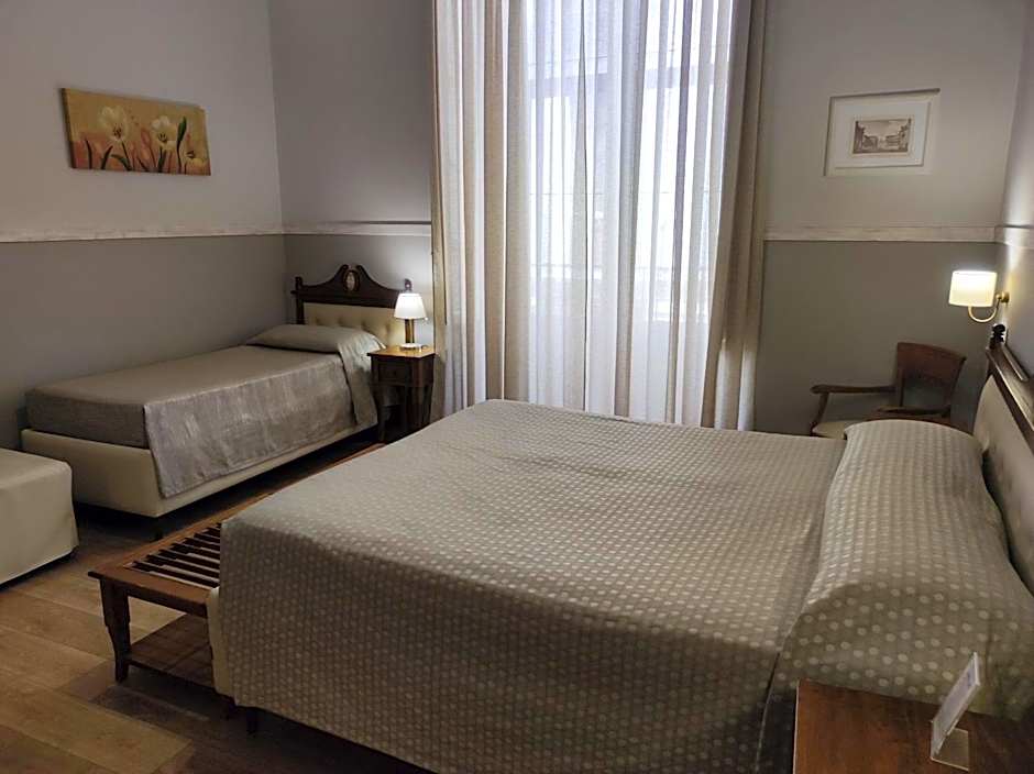 La Collegiata Guest House