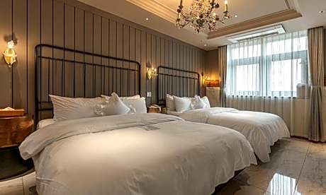 Signature prestige Family Suite Double Two bed Wellness PKG