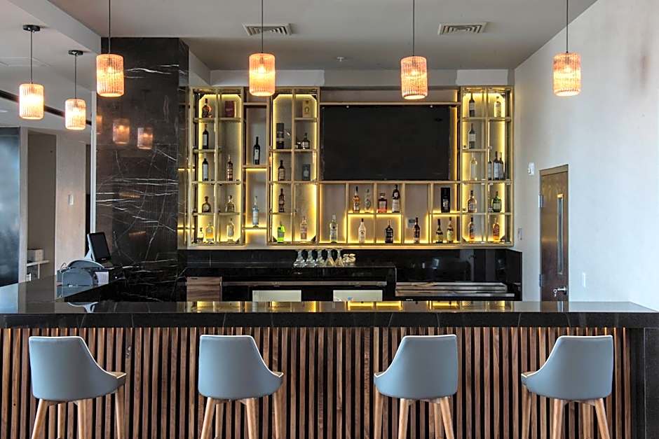 Courtyard by Marriott San Luis Potosi, Los Lagos