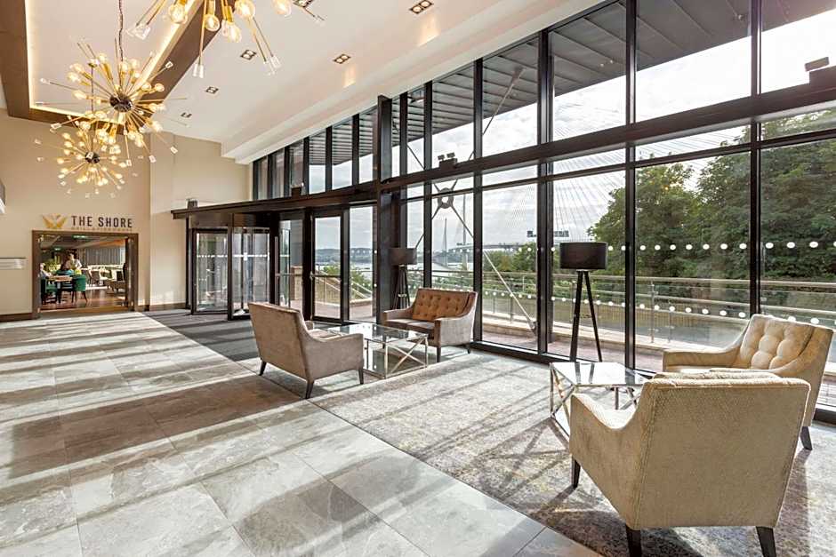 DoubleTree by Hilton Edinburgh - Queensferry Crossing