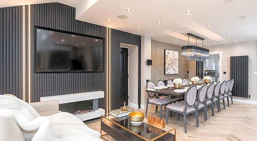 Riverside Villas
