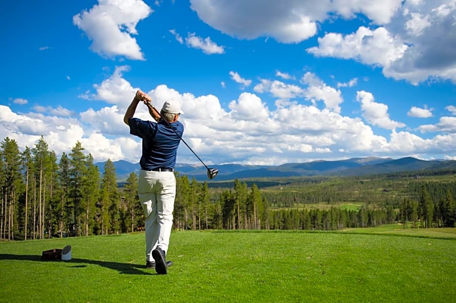 Holiday Inn Express Hotel & Suites Fraser Winter Park Area by IHG