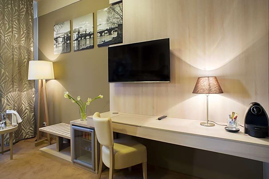 Pytloun Kampa Garden Hotel Prague