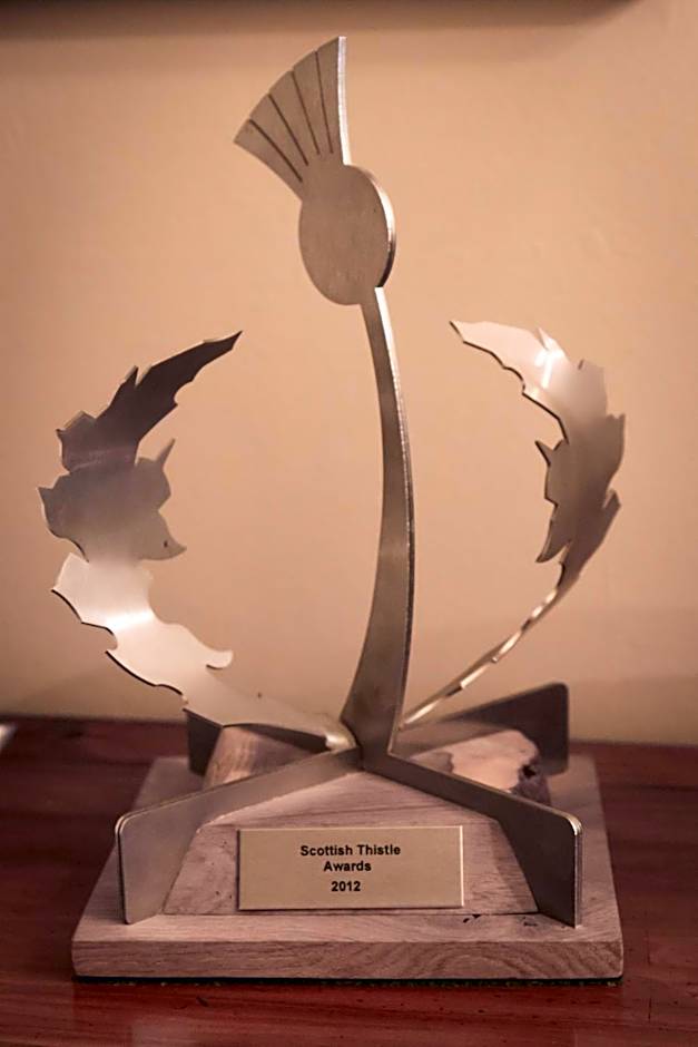 Whitehouse Country House