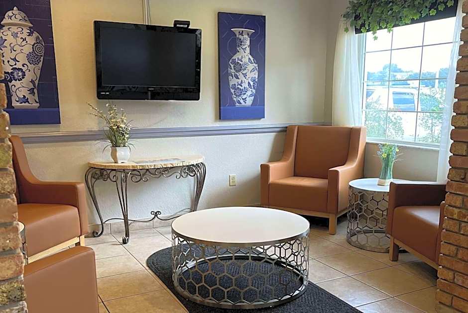Microtel Inn & Suites By Wyndham Lady Lake/The Villages