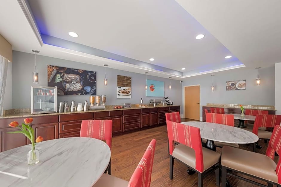 SureStay Plus Hotel by Best Western Plano