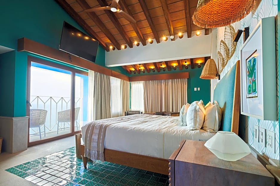 Hotel Luxury Patio Azul